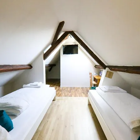 Πανσιόν House Gdl Nurburgring Müllenbach